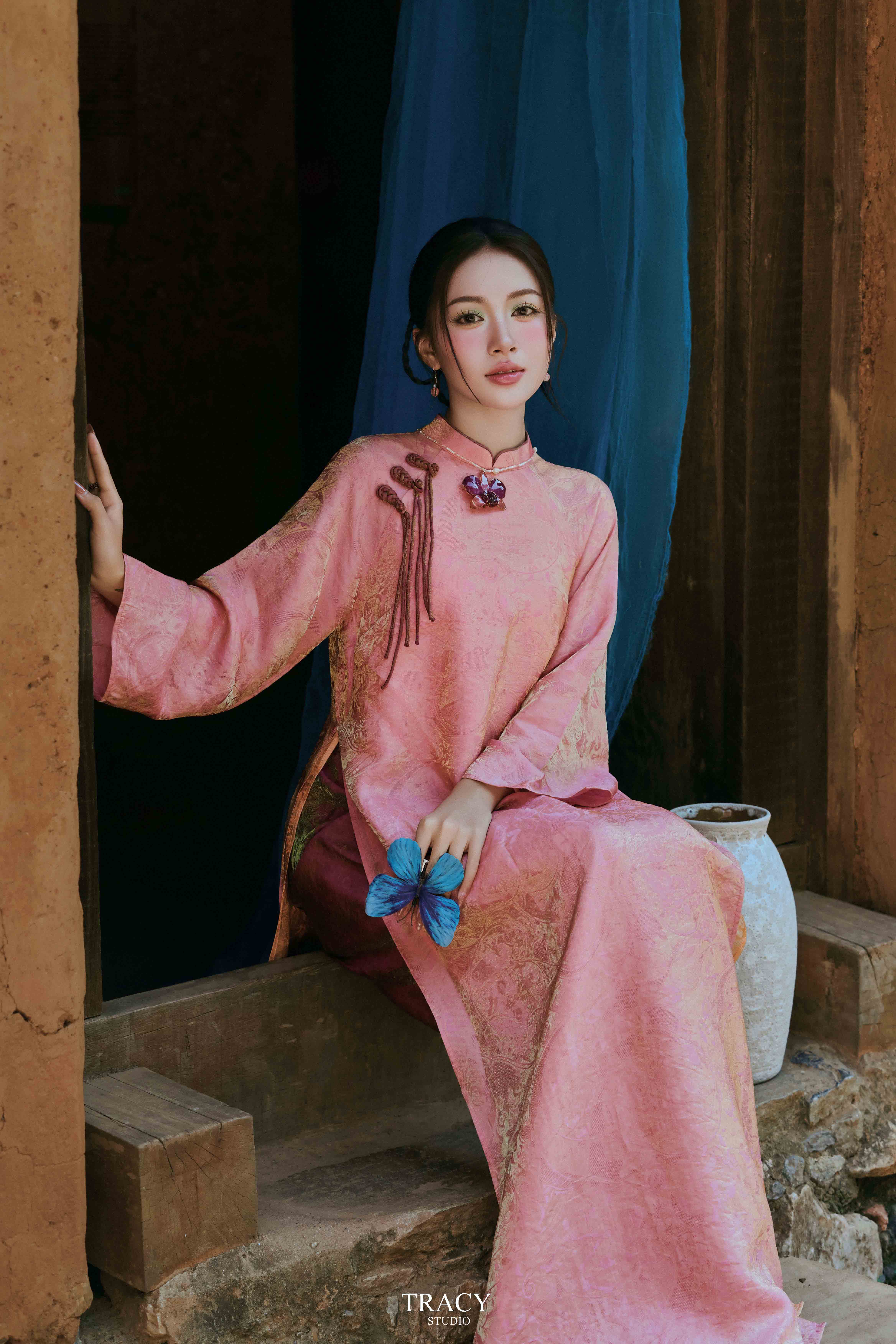 tracy studio chụp áo dài Tết Phương Bùi